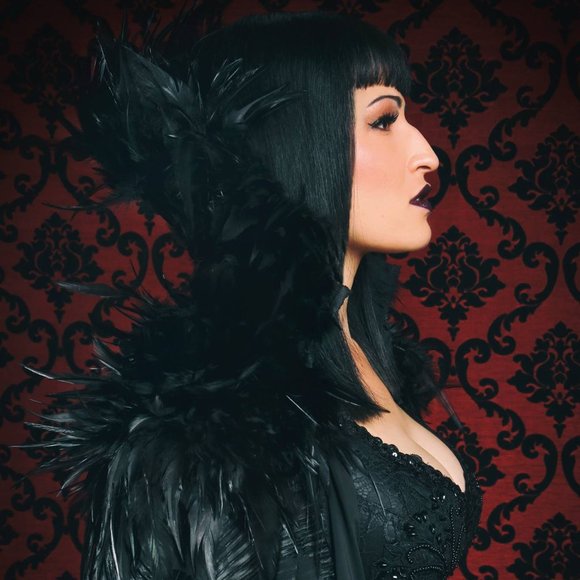 New or gently used garb from my closet 👗👚🛍️ - Picture 3 of 5